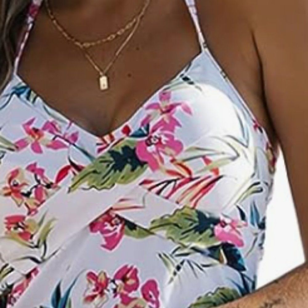 Women's Cross Front Swimsuits Halter Neck Flower Print Tankini Set size medium